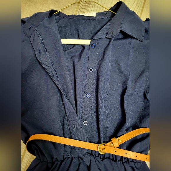 Womens Collard Dress with Belt - Picture 6 of 9